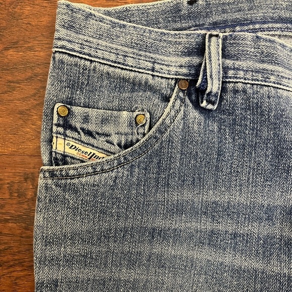 Women's Diesel Industry Jeans RN 93243 CA 25594 in Blue W32 Made In Italy - Picture 3 of 6